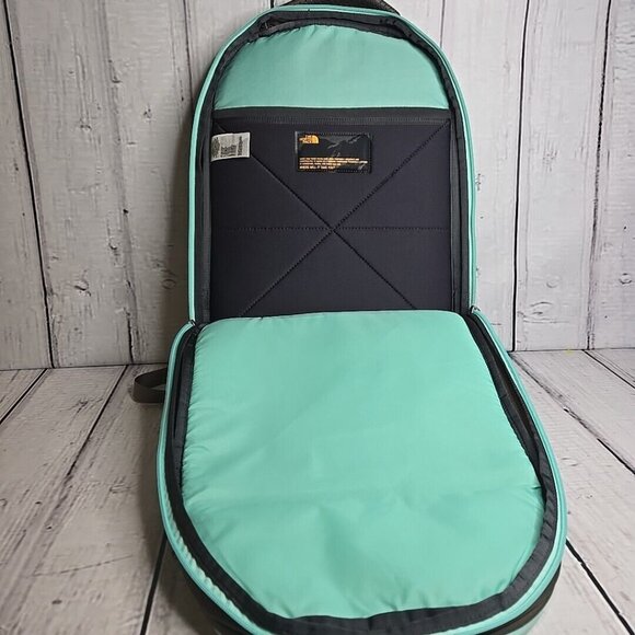 North Face Women's Adjustable Strap Flexvent Microbyte Backpack - Picture 7 of 10